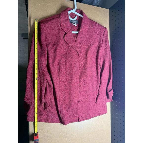 Miss Dorby Women's Deep Red Jacquard Floral Skirt Suit 12 - Picture 6 of 14